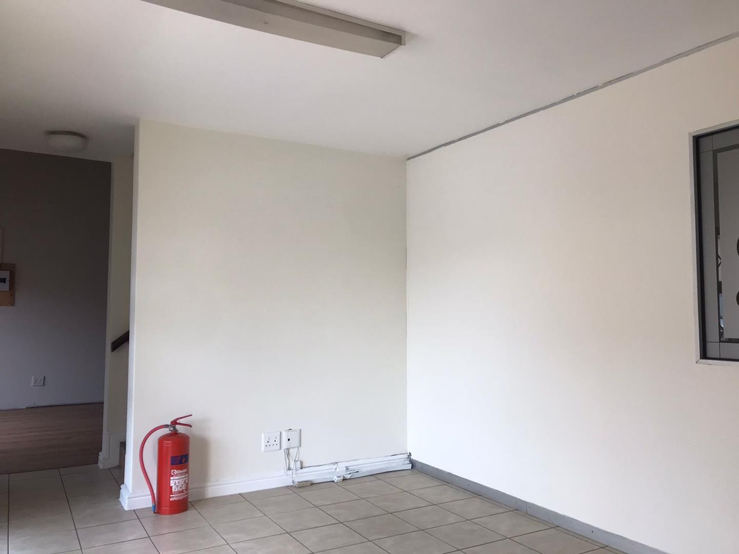 To Let commercial Property for Rent in Phoenix Western Cape